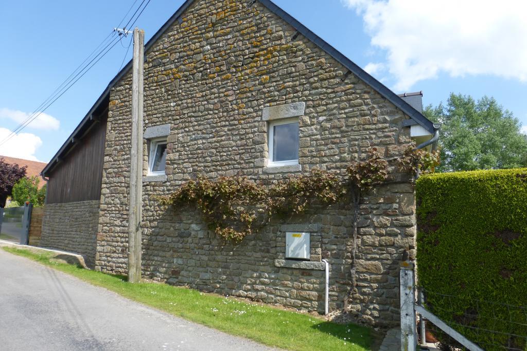 Au Coeur De La Baie Apartamento Le Val-Saint-Père Exterior foto